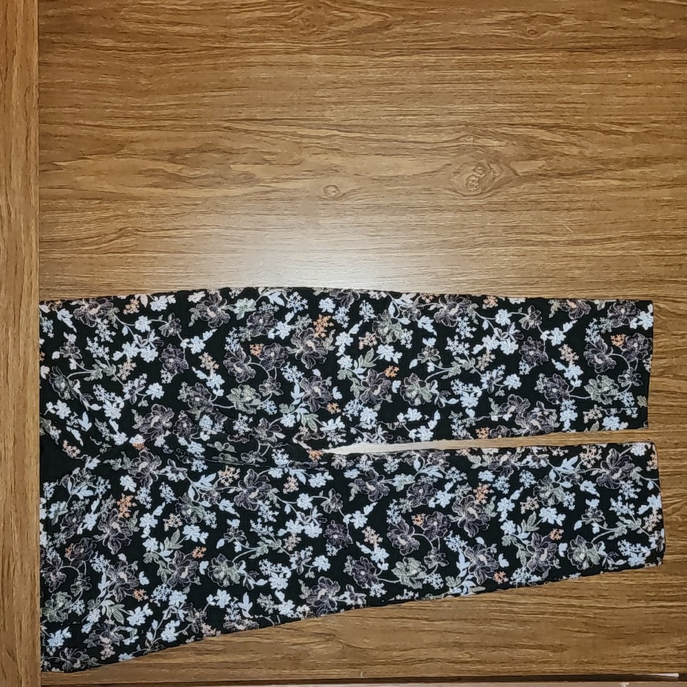 Loft pants - Picture 2 of 7